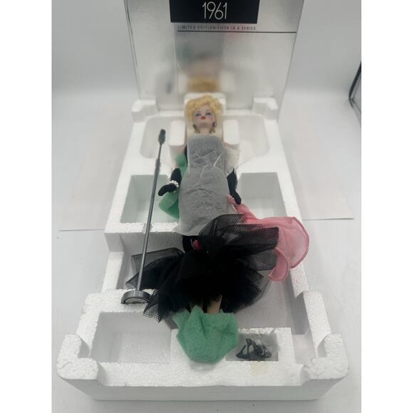 Solo in the Spotlight 1961 Barbie Doll Porcelain Limited Edition 1989 Mattel NEW - Picture 1 of 11